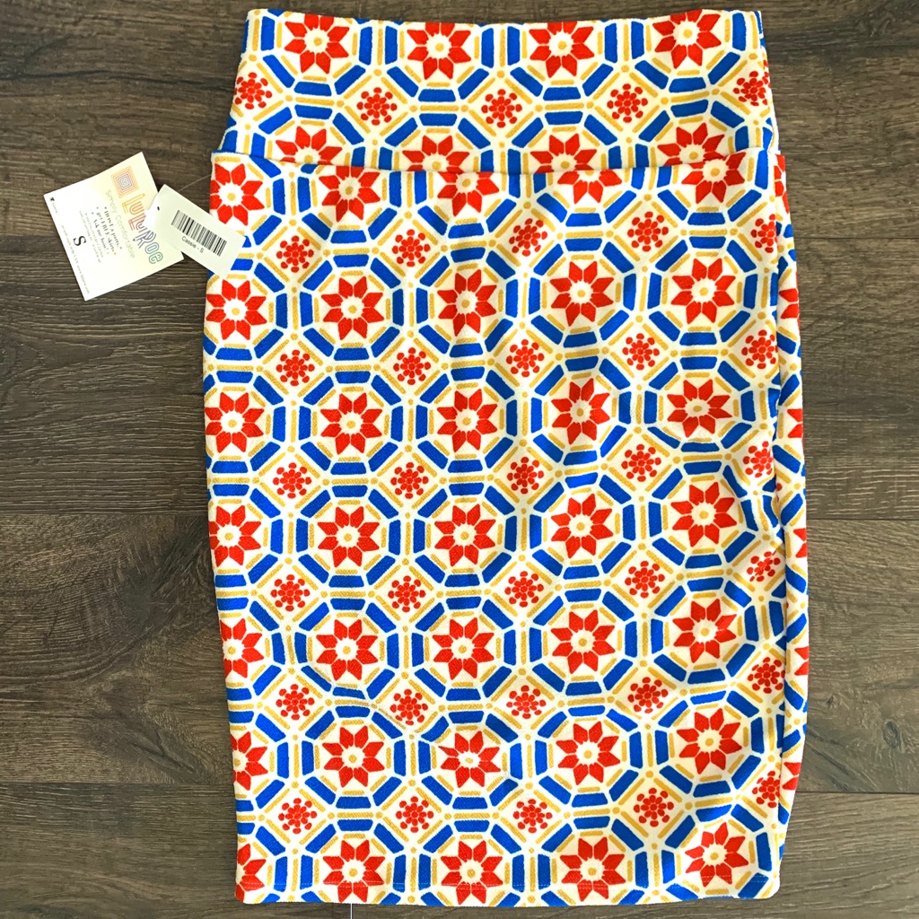 Lularoe Cassie Skirt Geometric Flower Print